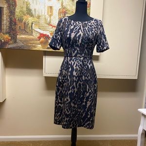 Tahari silk lined animal print dress in size 6